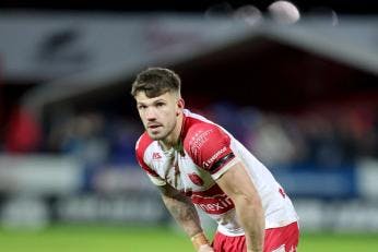 Gildart out for six weeks